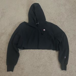 Large Cropped Black Champion Hoodie
